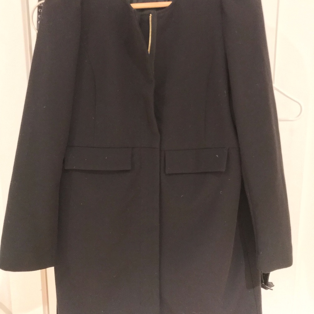 Classic block jacket. - Picture 2 of 2